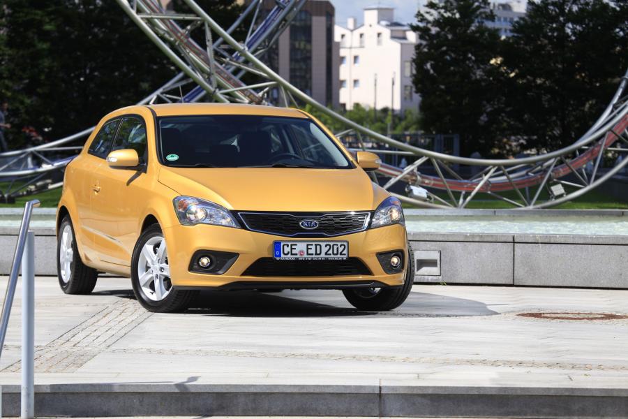  Kia pro_cee&rsquo;d EcoDynamics 2011 года  (фото 93 из 133)